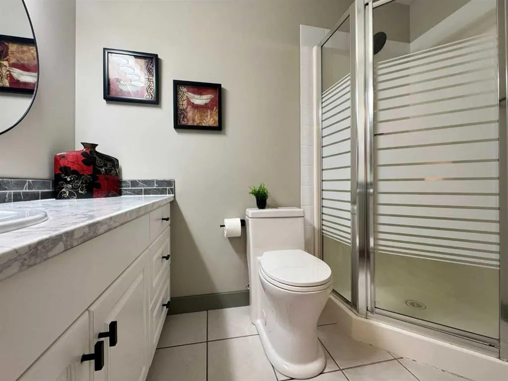 398 Canyon Boulevard #2 (B)