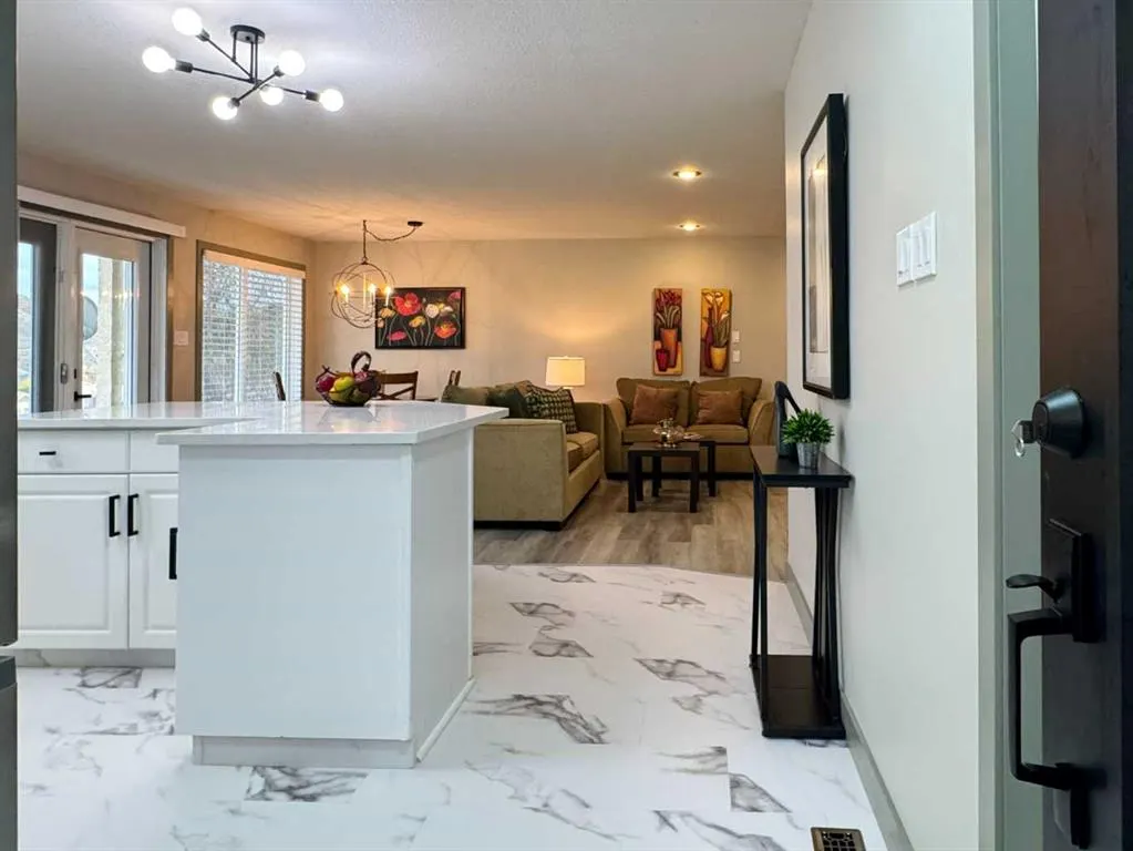 398 Canyon Boulevard #2 (B)