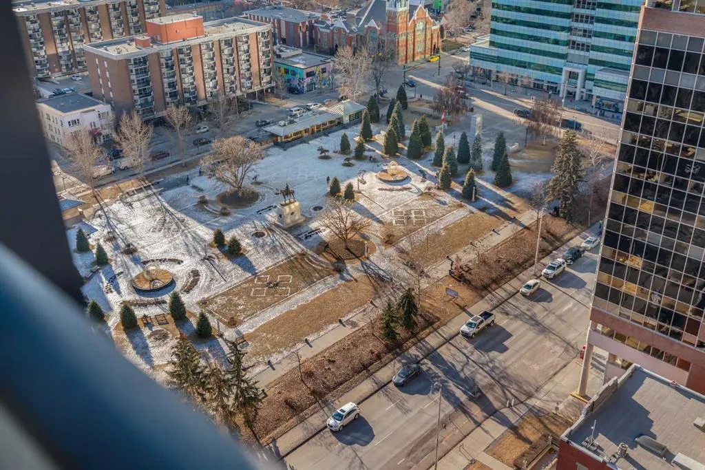 310 12 Avenue SW #1902
