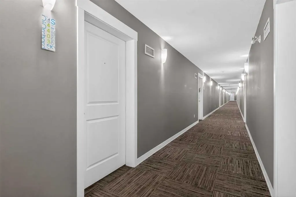 302 Skyview Ranch Drive NE #4403