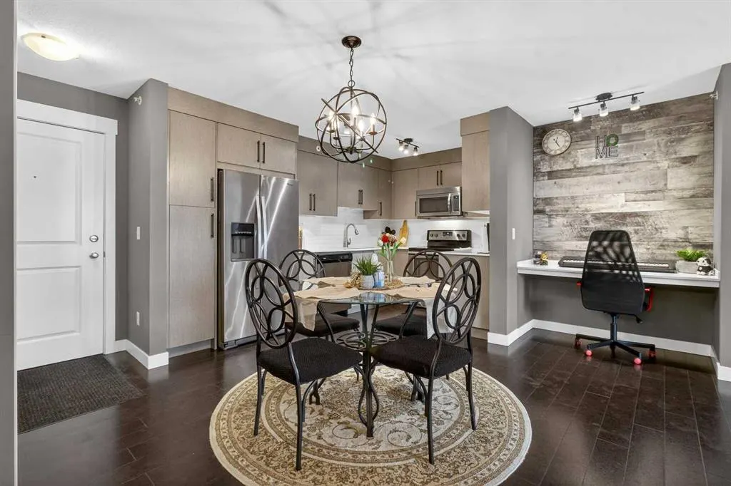 302 Skyview Ranch Drive NE #4403