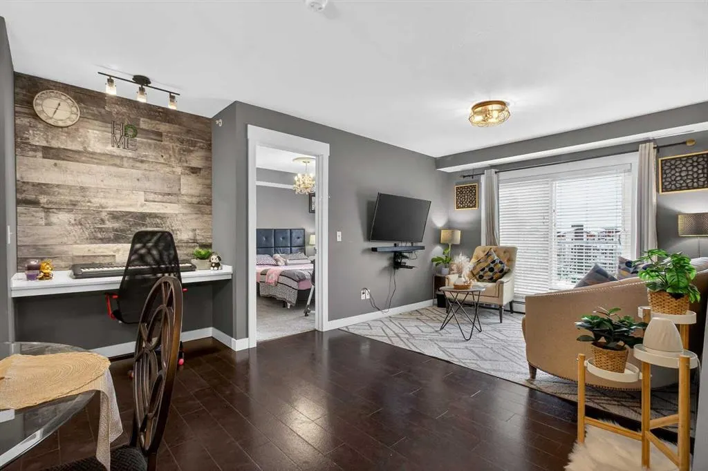302 Skyview Ranch Drive NE #4403