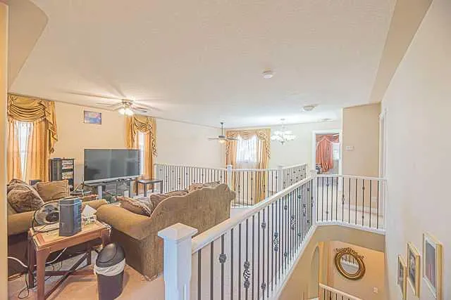 393 Taralake Landing NE