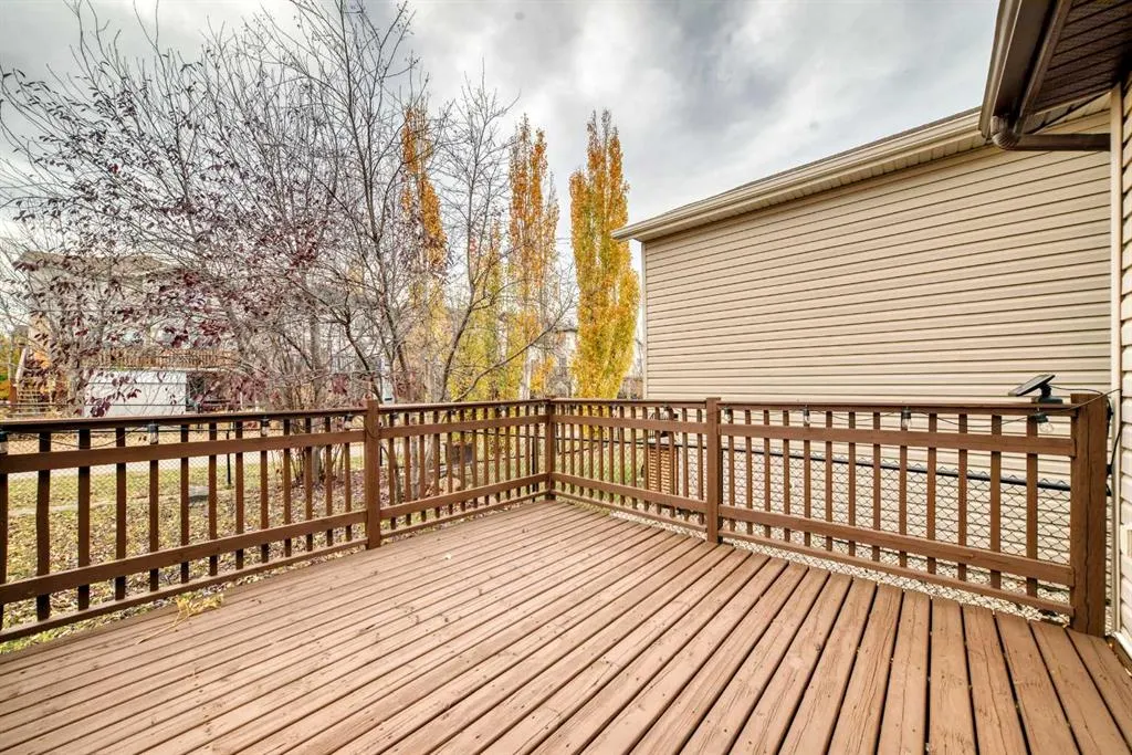 140 Everstone Way SW
