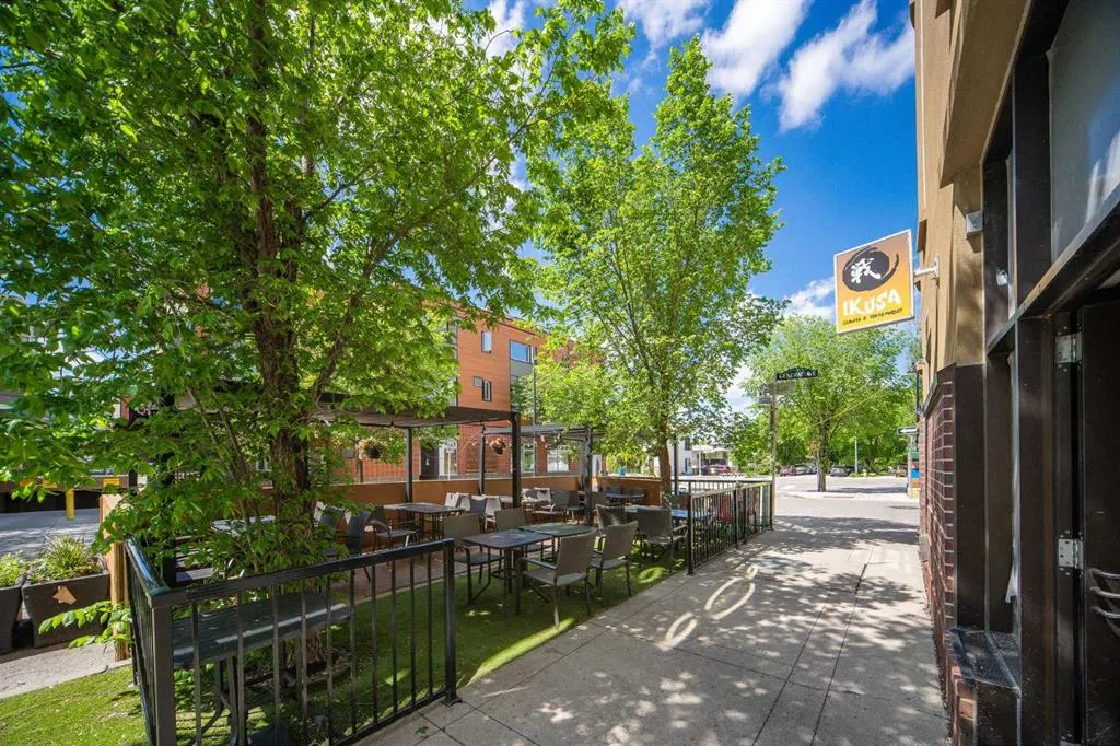 950 Centre Avenue NE #619