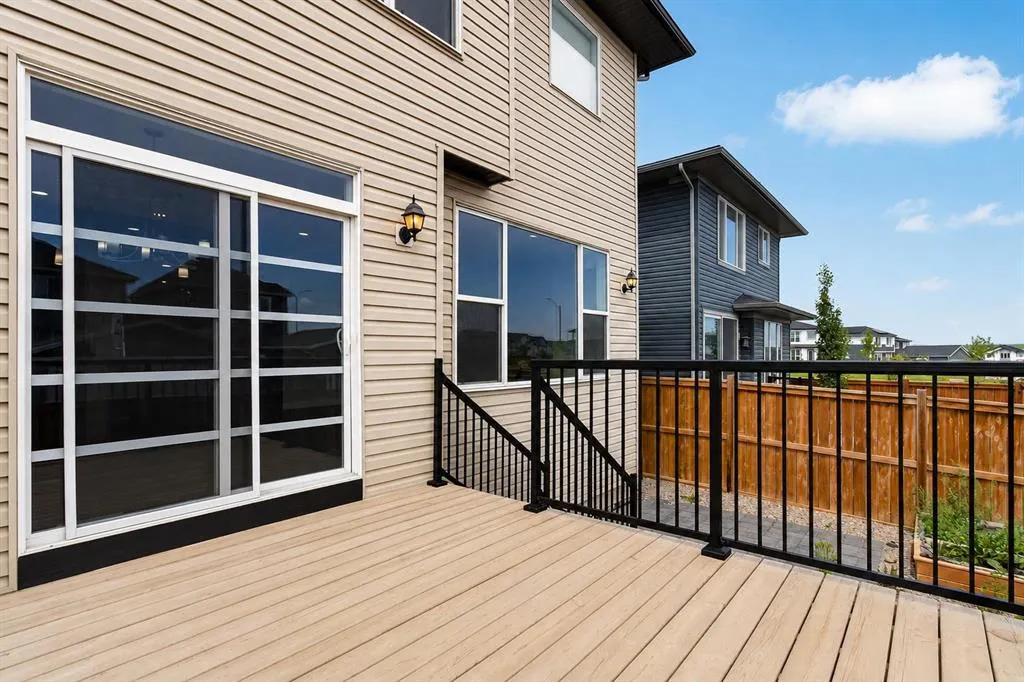 62 Evansfield Green NW