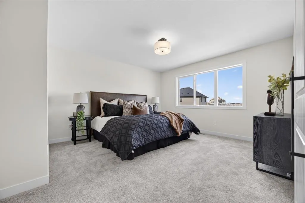40 Lewiston Common NE