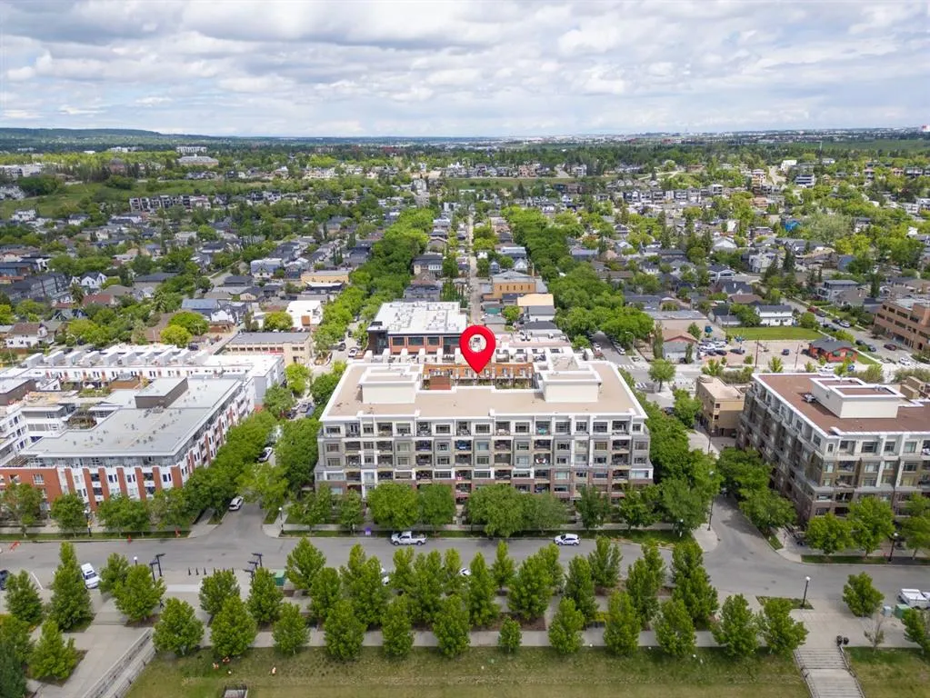 930 Centre Avenue NE #438