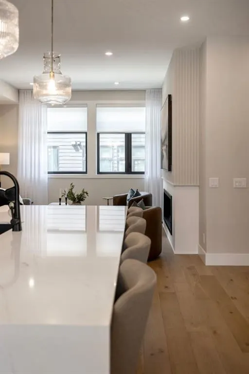 150 Lebel Crescent NW #112