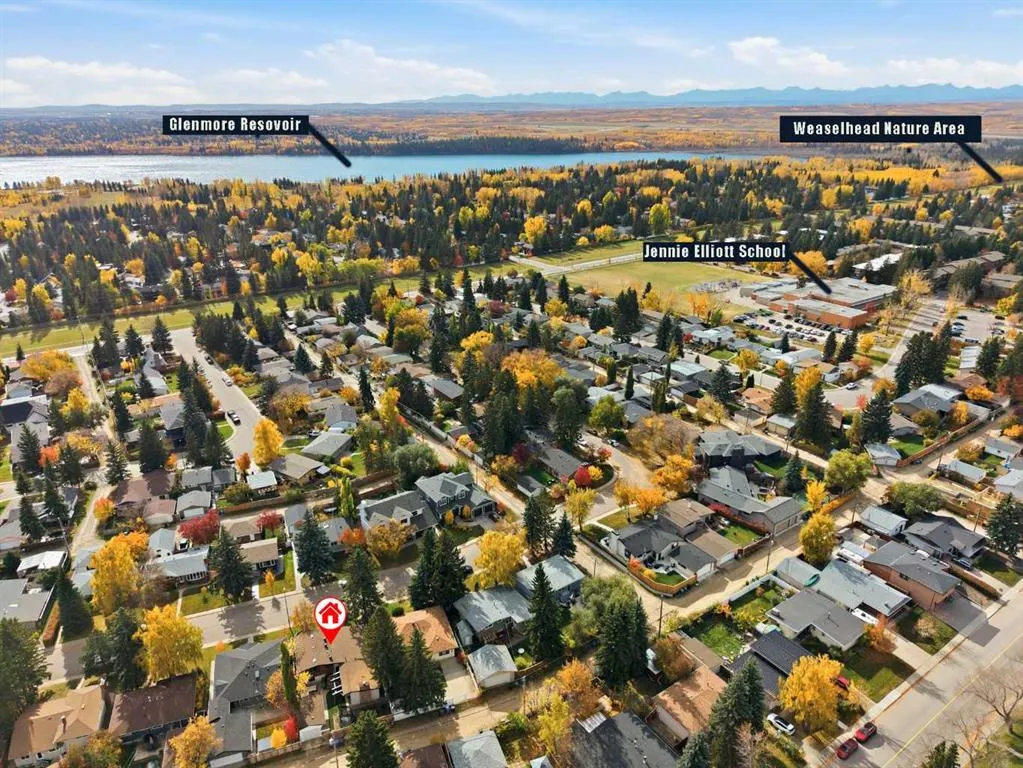 2740 Lionel Crescent SW