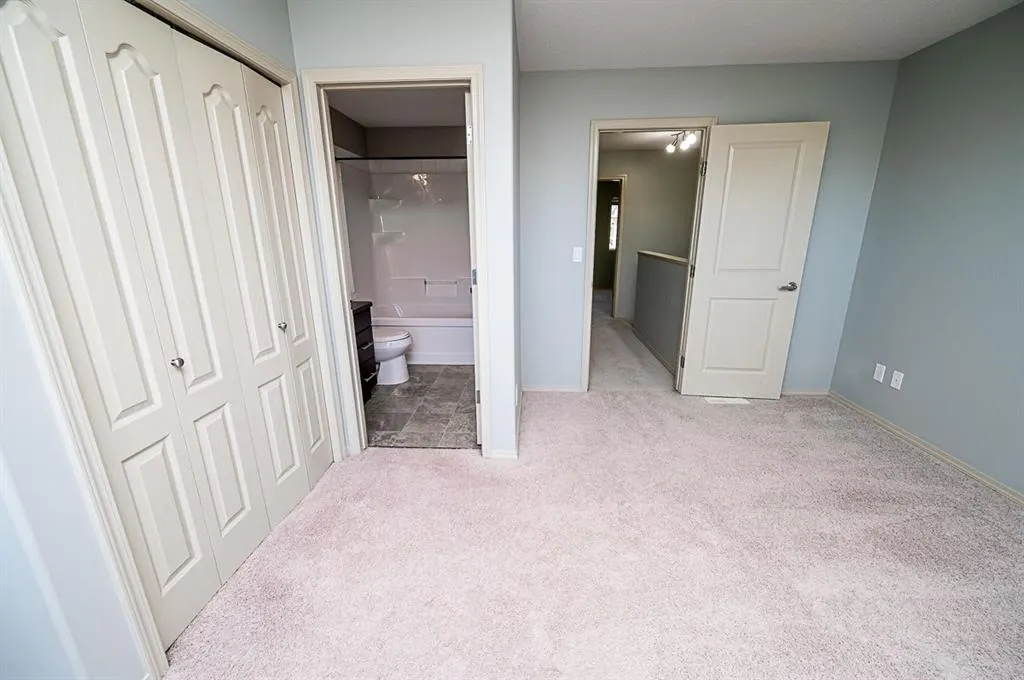 30 Carleton Avenue #1404