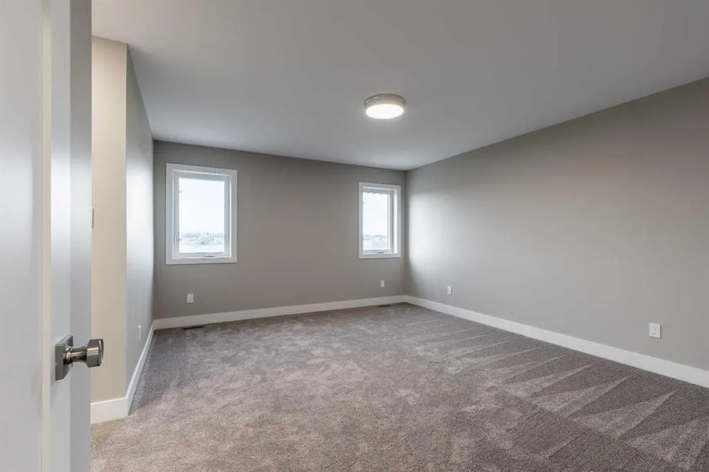 382 Canyon Meadows Road W