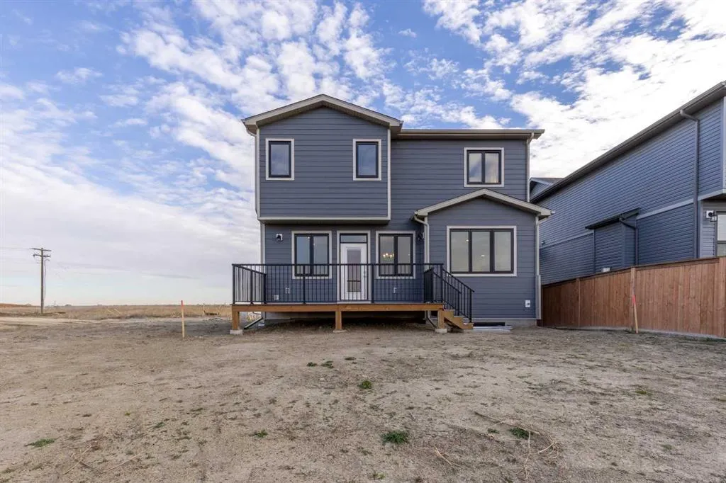 382 Canyon Meadows Road W
