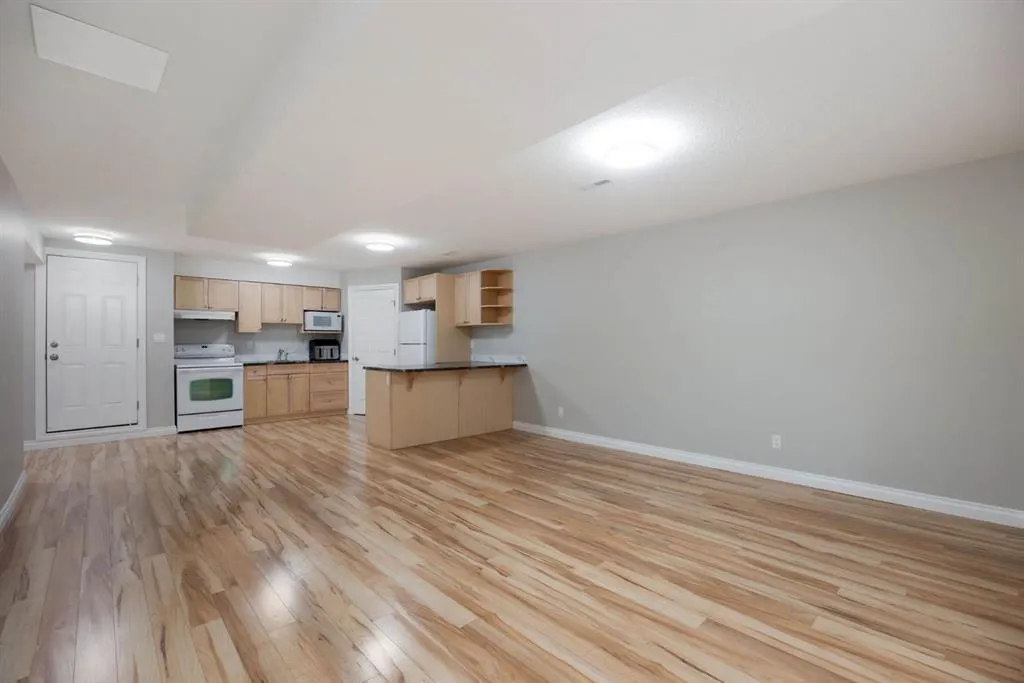 177 Swanson Crescent