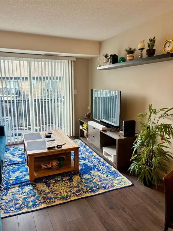 7901 King Street #2404