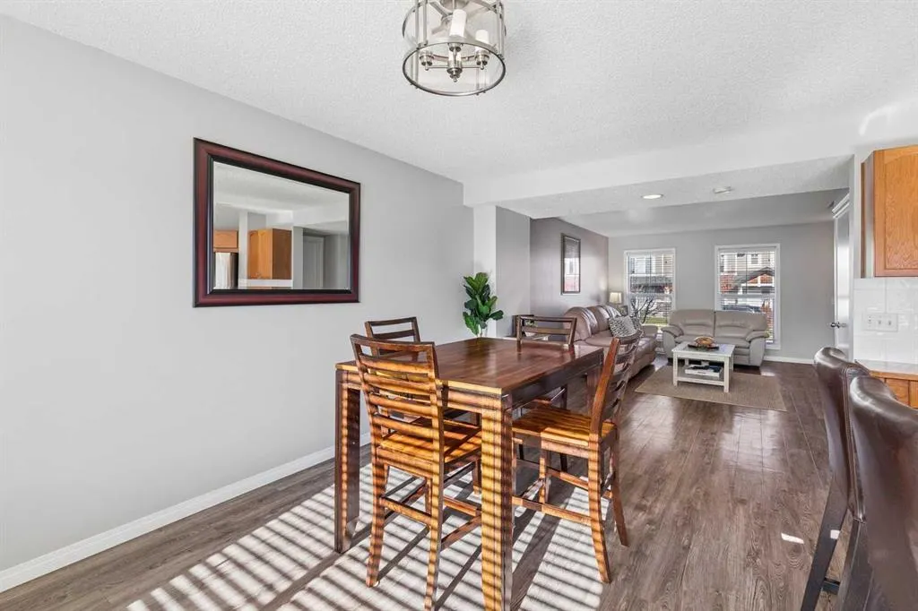 140 Prestwick Villas SE