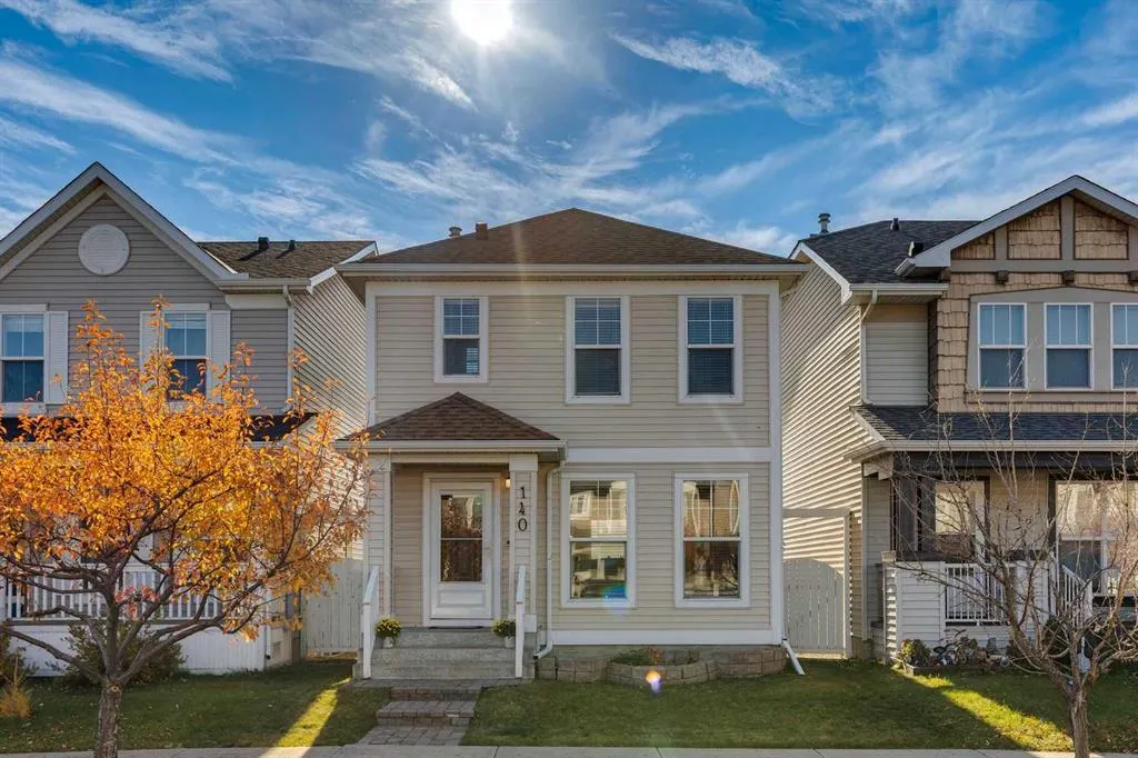 140 Prestwick Villas SE