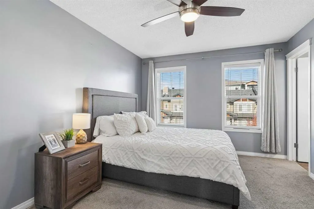 140 Prestwick Villas SE