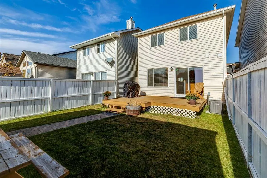 140 Prestwick Villas SE