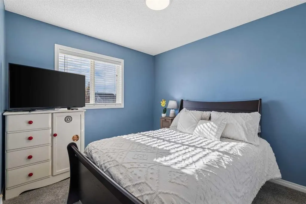 140 Prestwick Villas SE