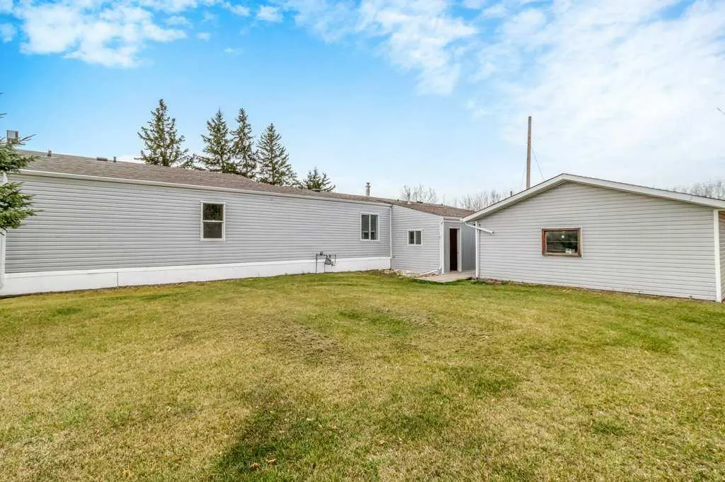 27 Winnipeg Avenue