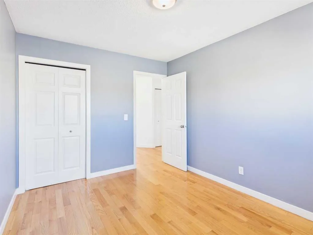 717 Sierra Madre Court SW