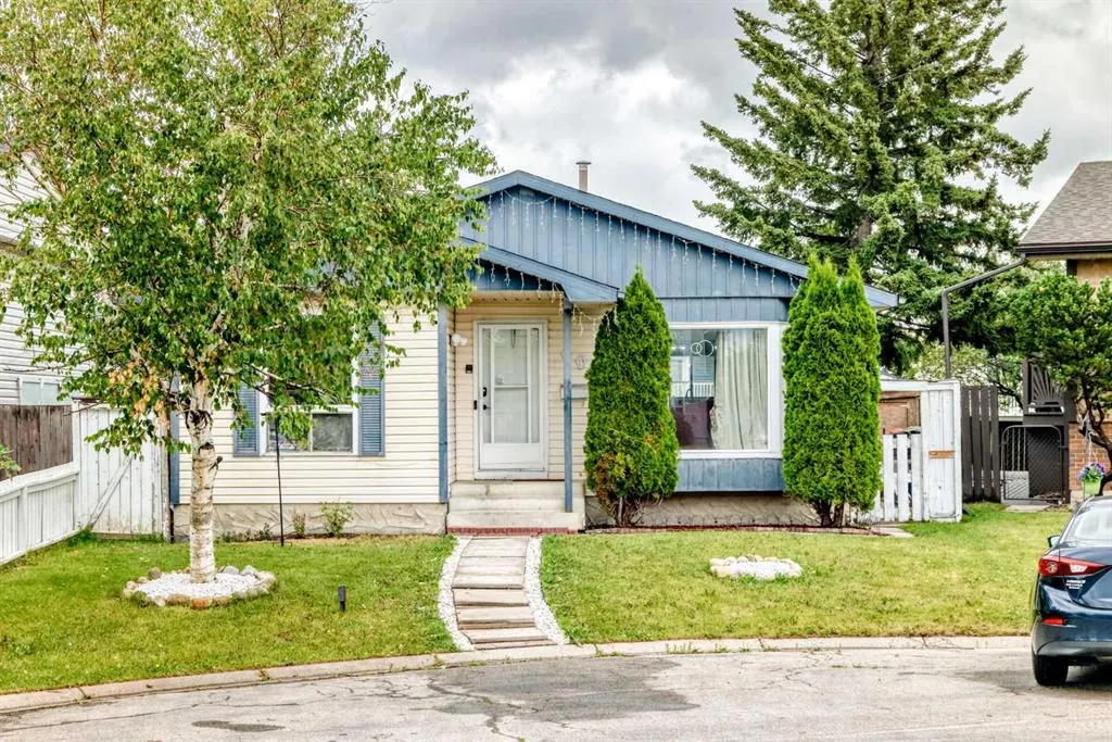 60 Falmere Court NE