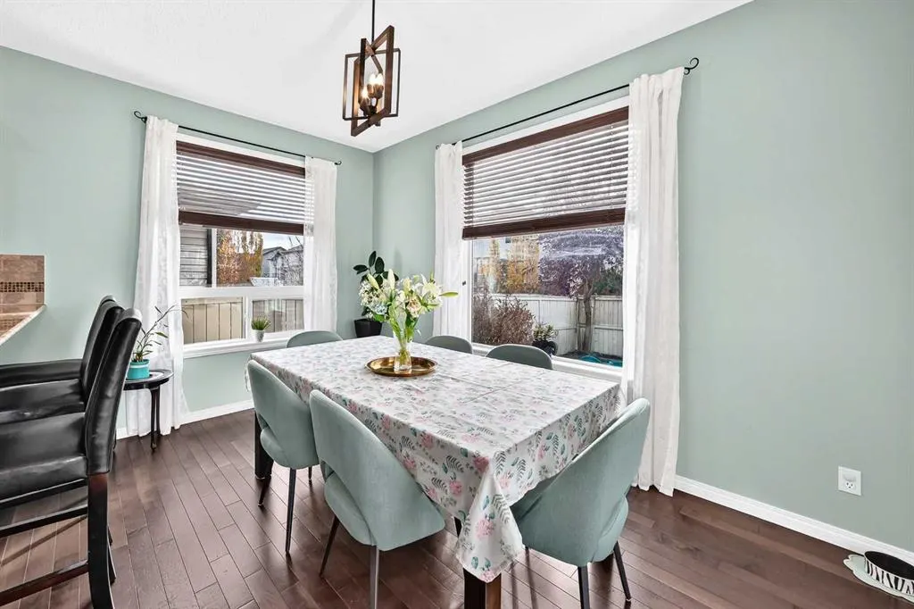 69 Morningside Circle SW