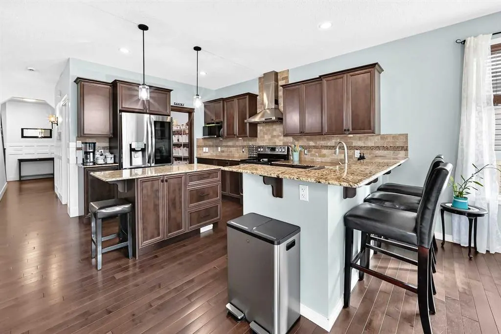 69 Morningside Circle SW