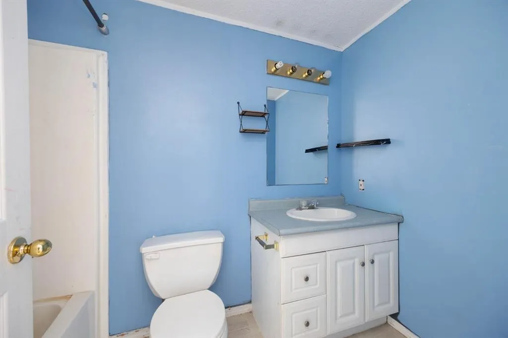 144 Grecian Place
