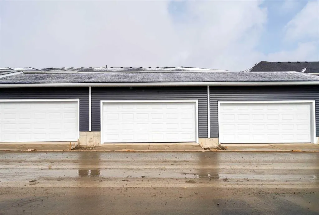 408 Waterford Boulevard