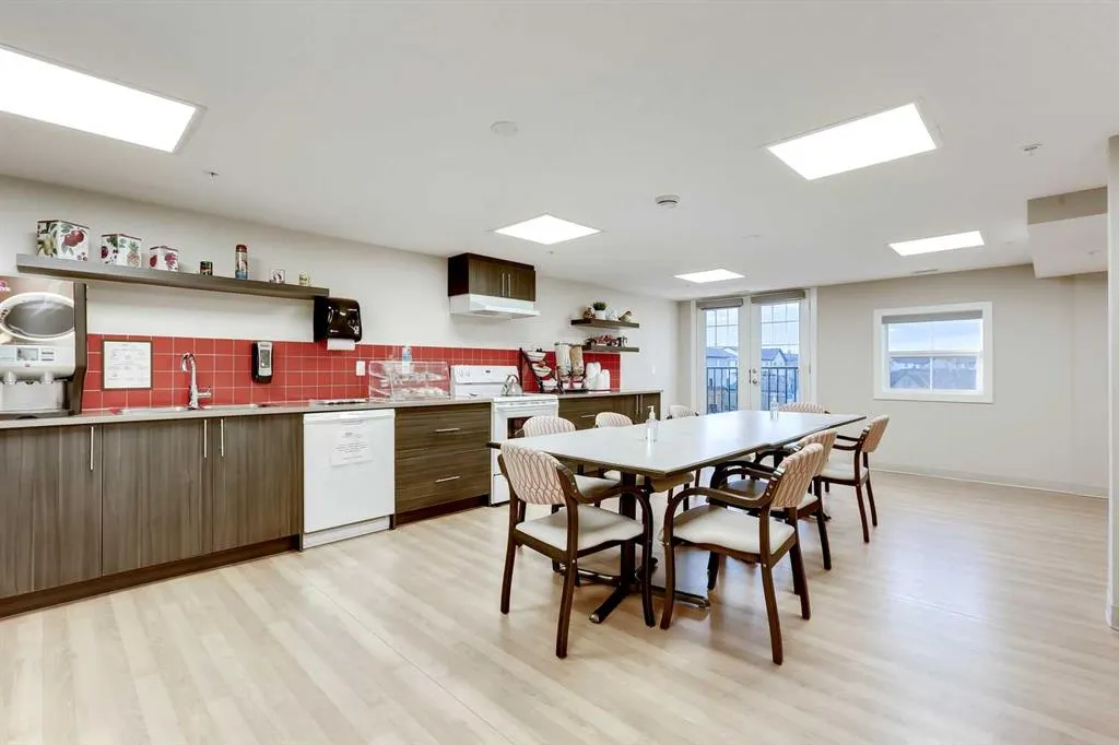 2635 Eversyde Avenue SW #404