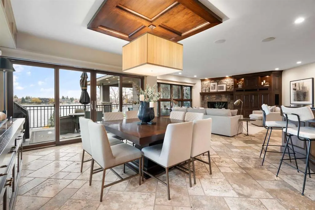 88 Sunset Close SE