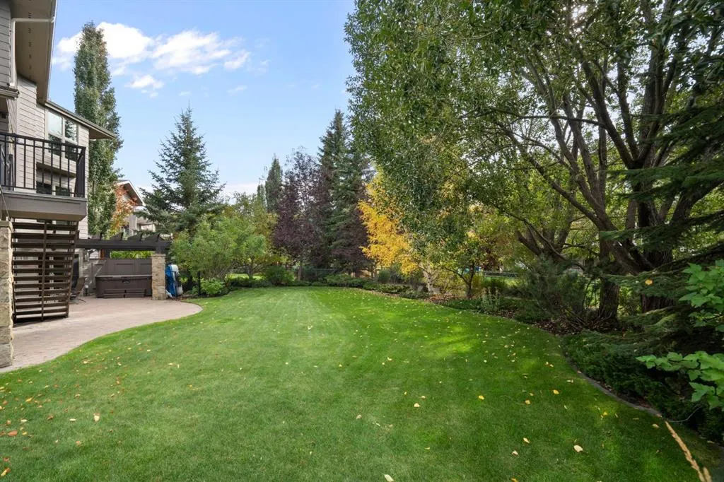88 Sunset Close SE