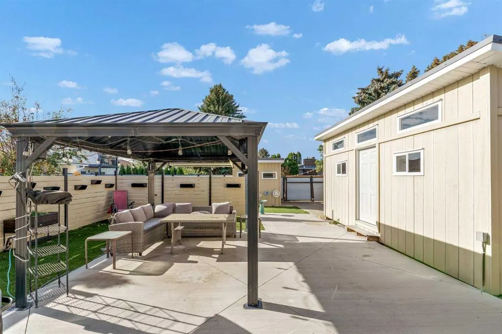 14 Markwick Drive SE