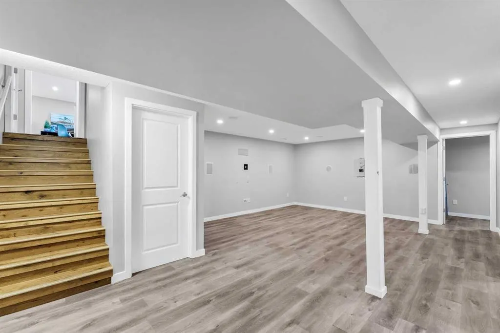 14 Markwick Drive SE