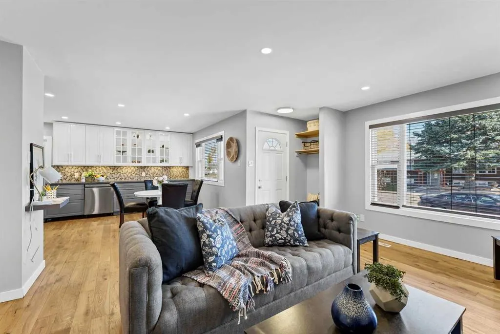 14 Markwick Drive SE