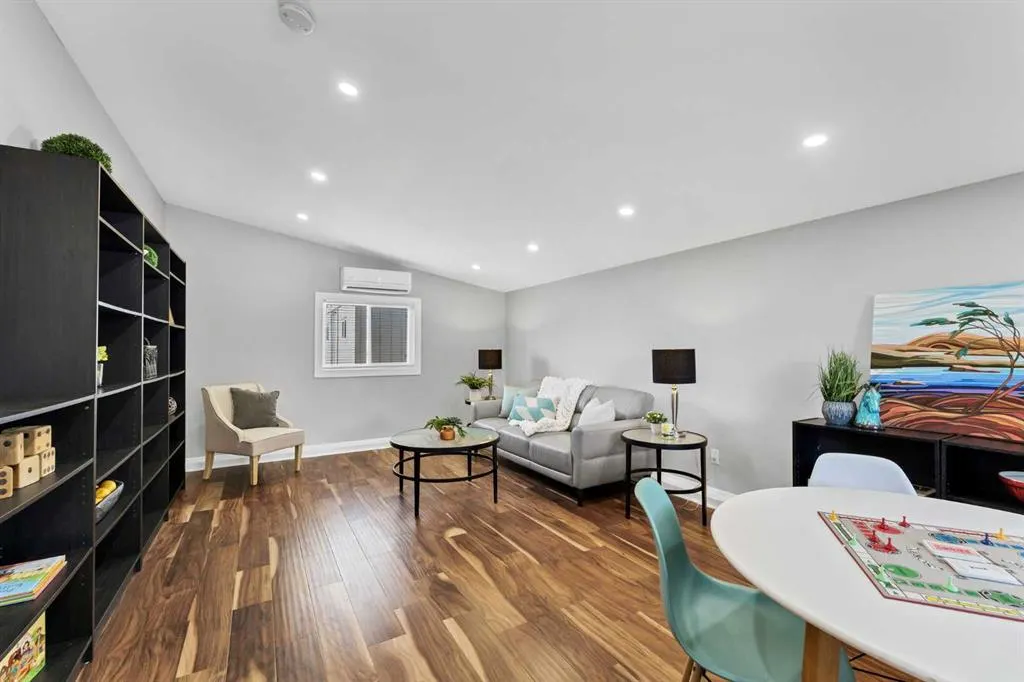 14 Markwick Drive SE