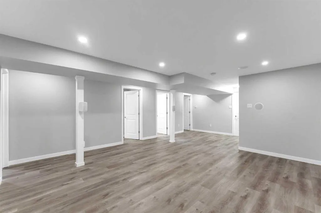 14 Markwick Drive SE
