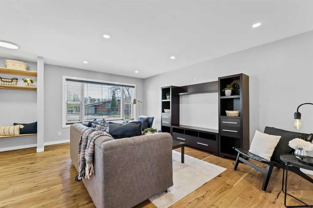 14 Markwick Drive SE