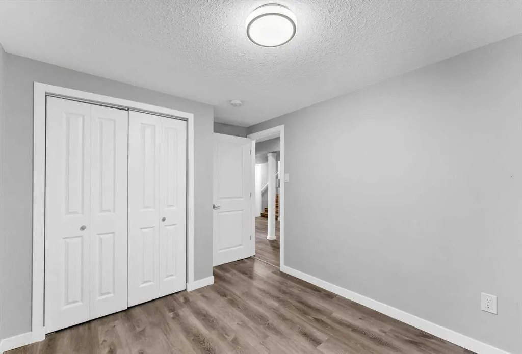 14 Markwick Drive SE