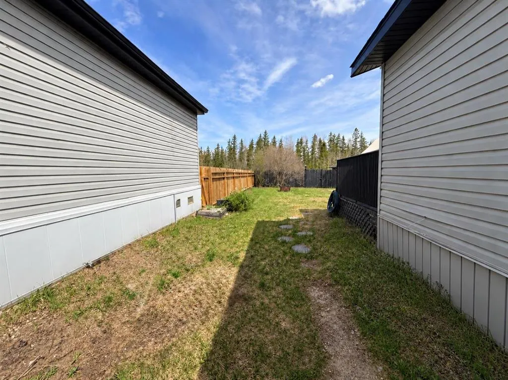 192 Grandview Crescent