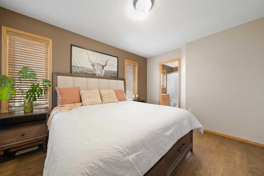 38 Sunrise Road SW