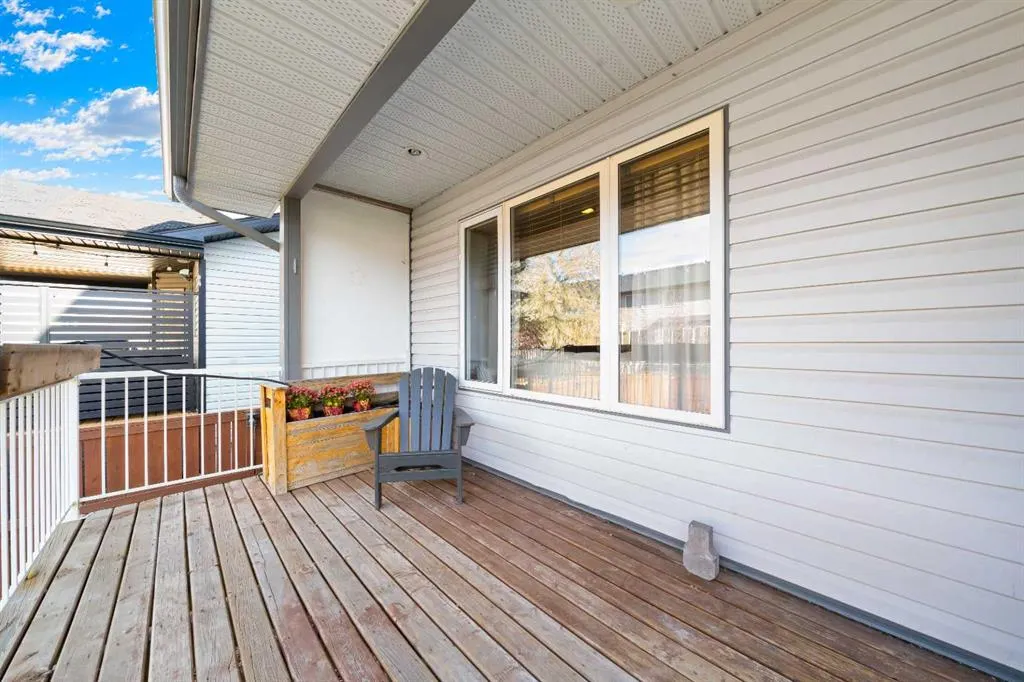 38 Sunrise Road SW