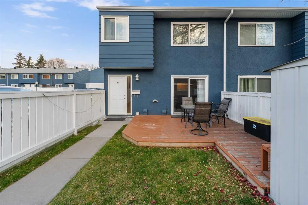 251 90 Avenue SE #9