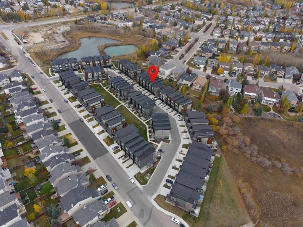 52 Royal Elm Green NW