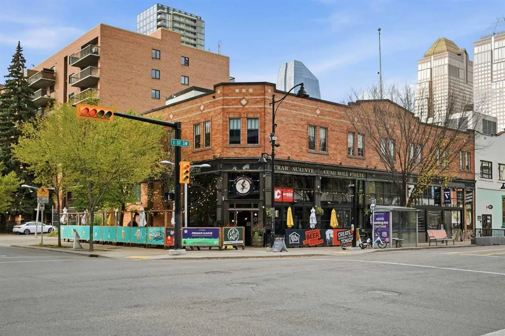 135 13 Avenue SW #2206