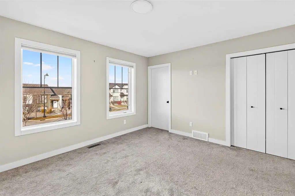 27 Evergreen Way
