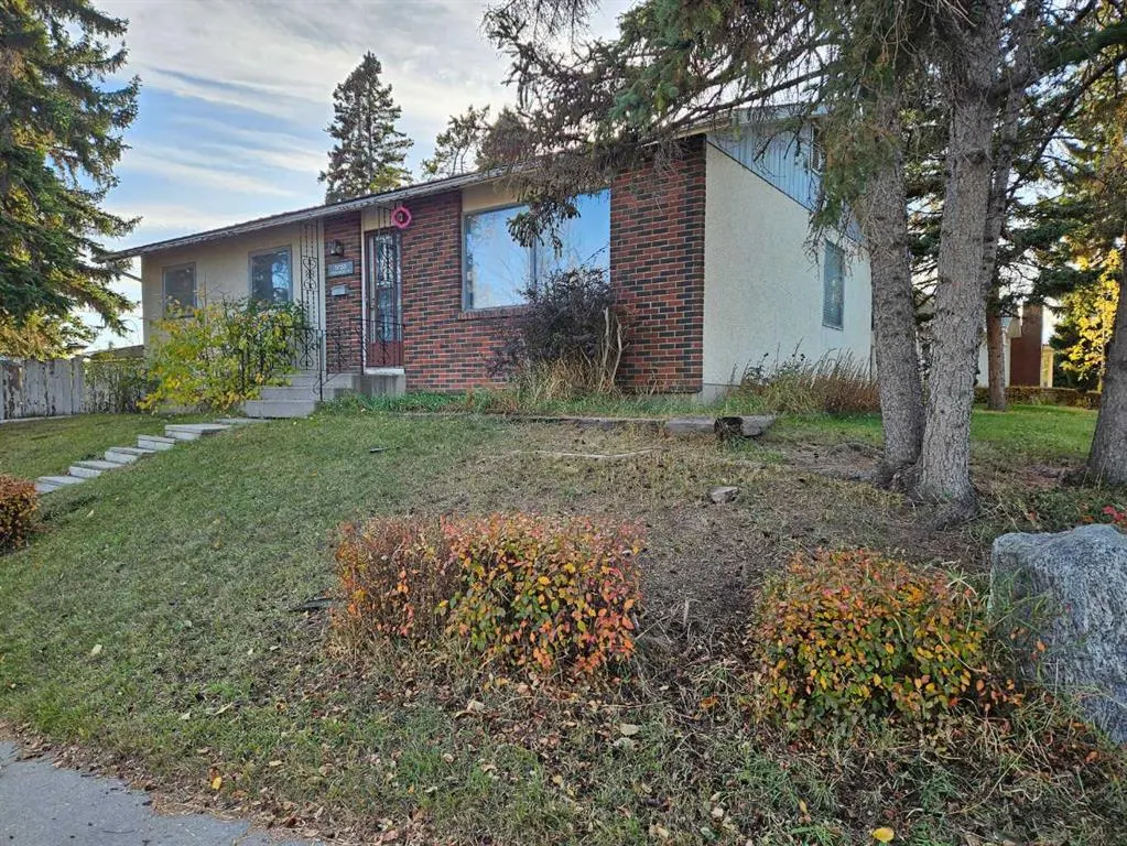 5039 Marchand Crescent NE