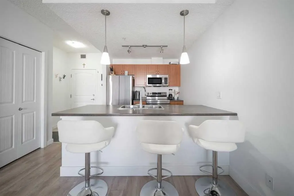 136A Sandpiper Road #417